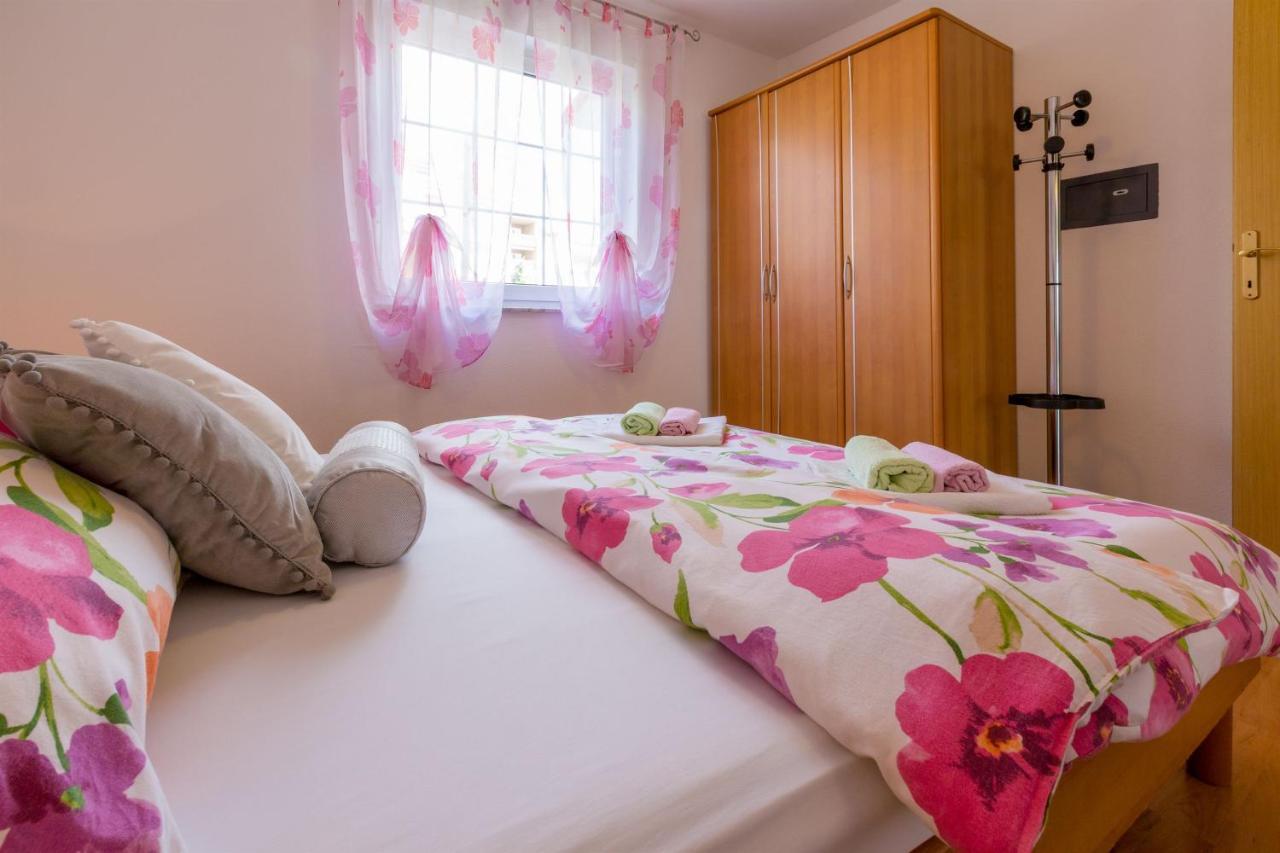Apartments Vanessa Dramalj Kültér fotó