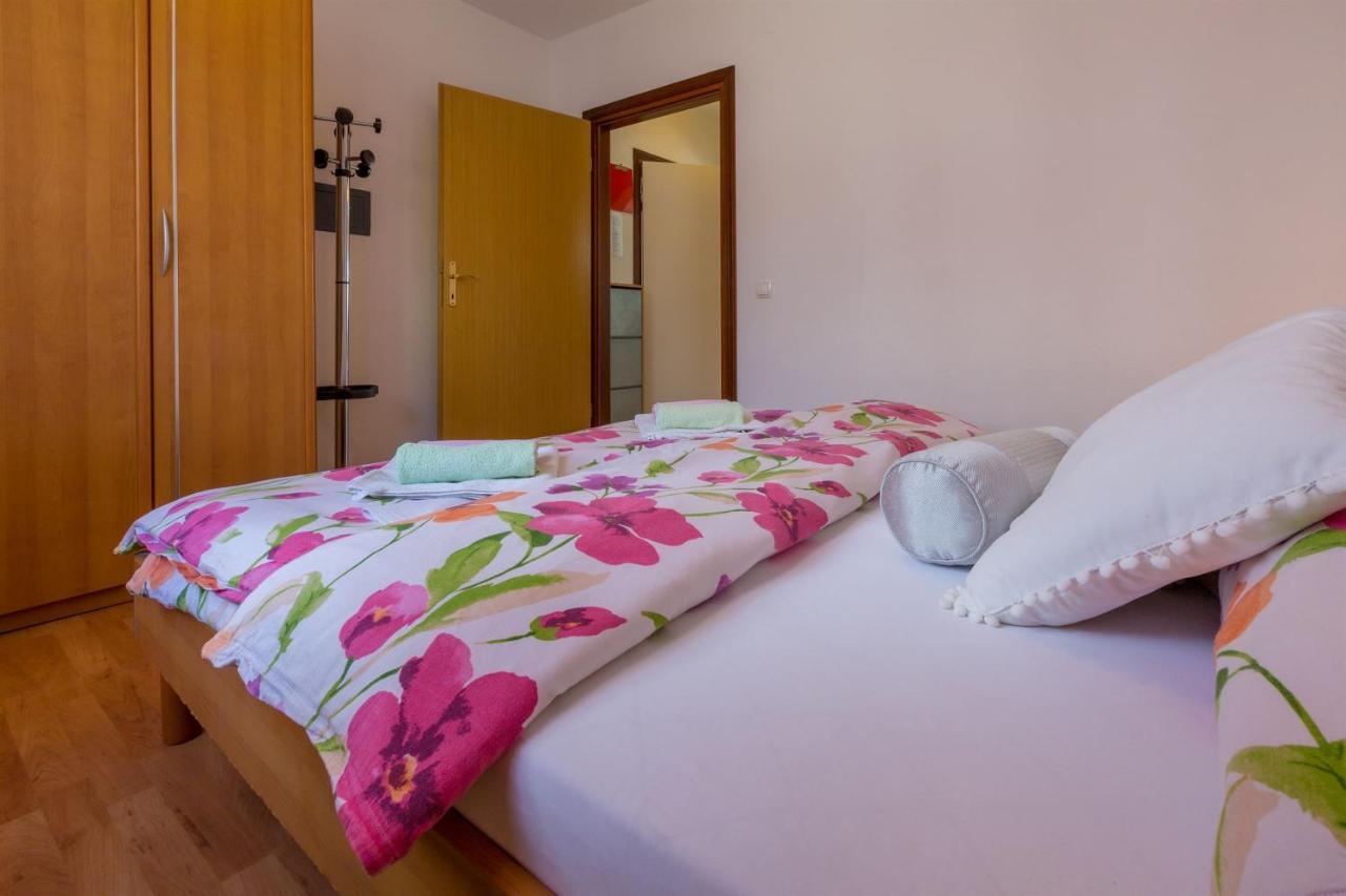 Apartments Vanessa Dramalj Kültér fotó